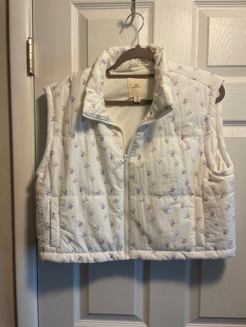 Quilted Floral Cropped Puffer Vest - Cream with Lavender Blossoms
